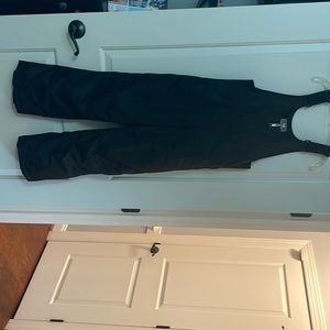 Black unisex ski bibs by White Sierra size medium